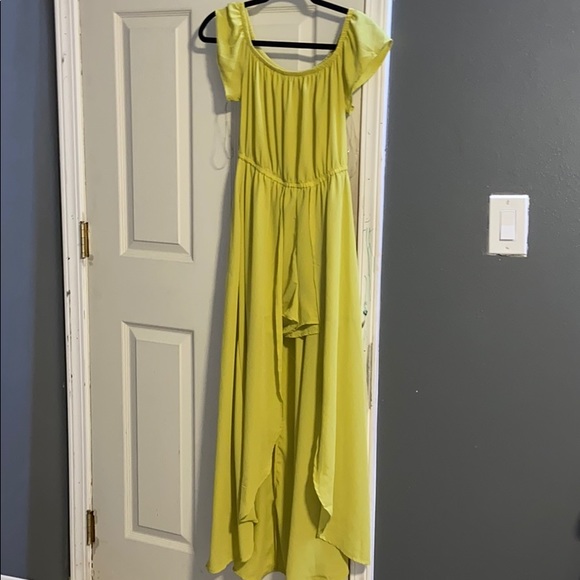 Dress - Picture 1 of 3